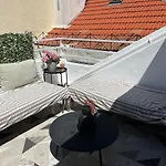 Appartement Sunny Urban Retreat With Private Terrace In Campo De Ourique Bicas