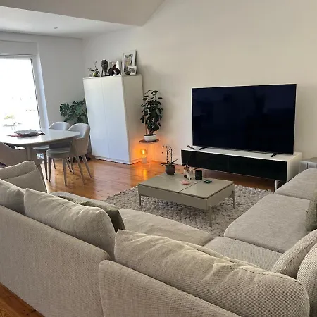 Sunny Urban Retreat With Private Terrace In Campo De Ourique * Bicas